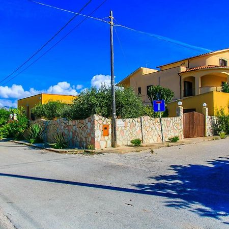 Casa Vacanze L'Orizzonte Aparthotel Valderice Ngoại thất bức ảnh