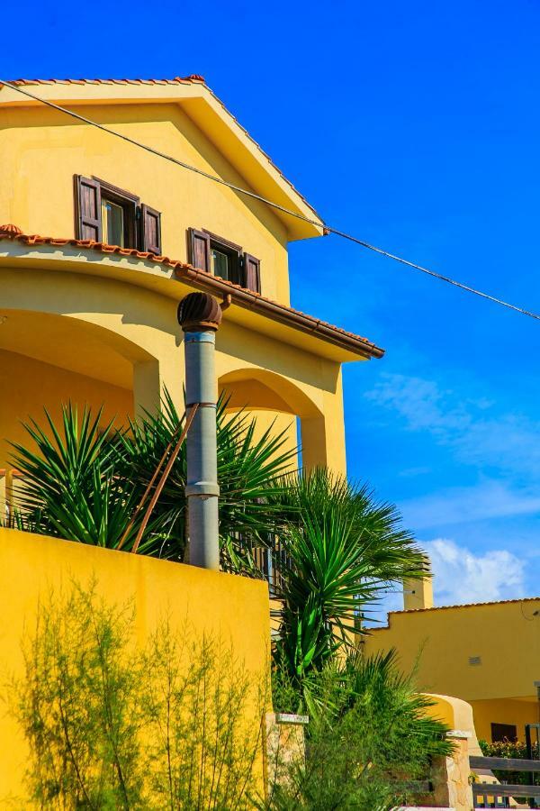 Casa Vacanze L'Orizzonte Aparthotel Valderice Ngoại thất bức ảnh