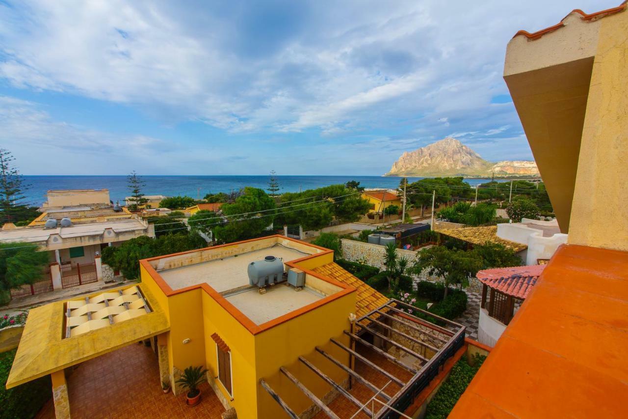 Casa Vacanze L'Orizzonte Aparthotel Valderice Ngoại thất bức ảnh