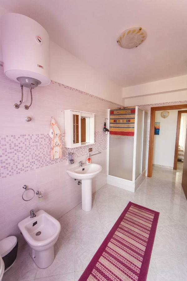 Casa Vacanze L'Orizzonte Aparthotel Valderice Ngoại thất bức ảnh