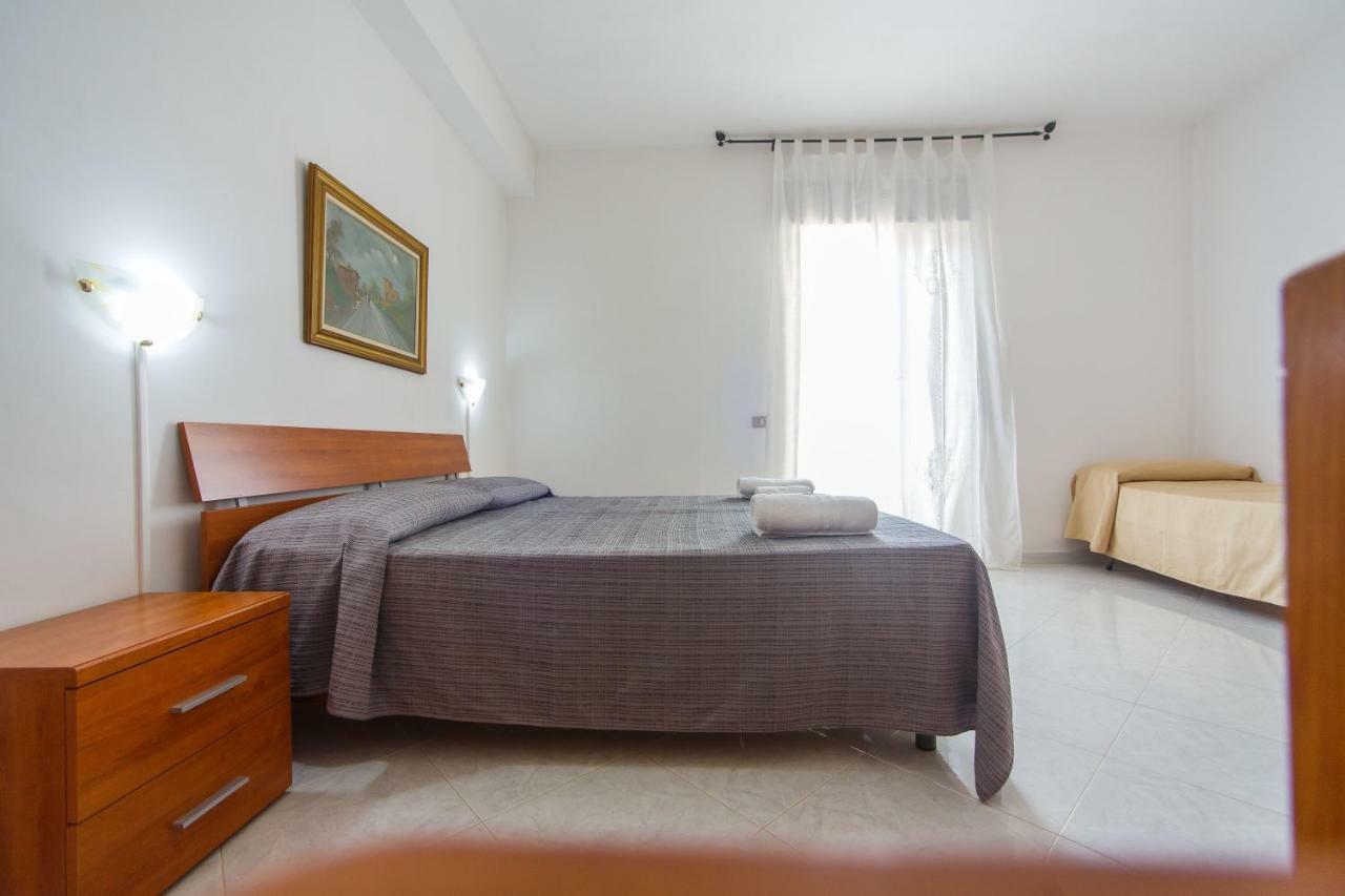Casa Vacanze L'Orizzonte Aparthotel Valderice Ngoại thất bức ảnh
